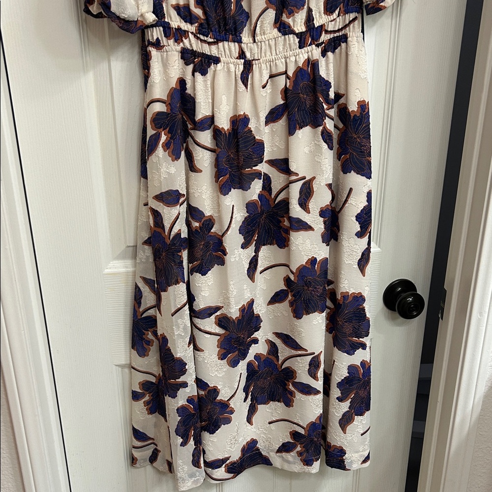 Draper James Cream and Blue Floral Dress - Picture 3 of 5